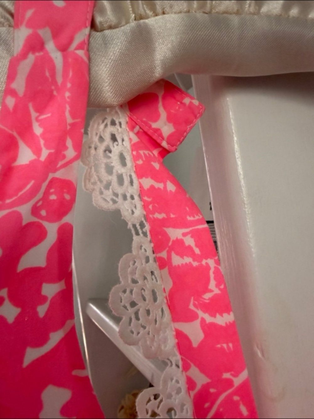 NEW Lilly Pulitzer Flared Swing Dress Size 4 Pink Floral Print With Lace Trim - Picture 6 of 12